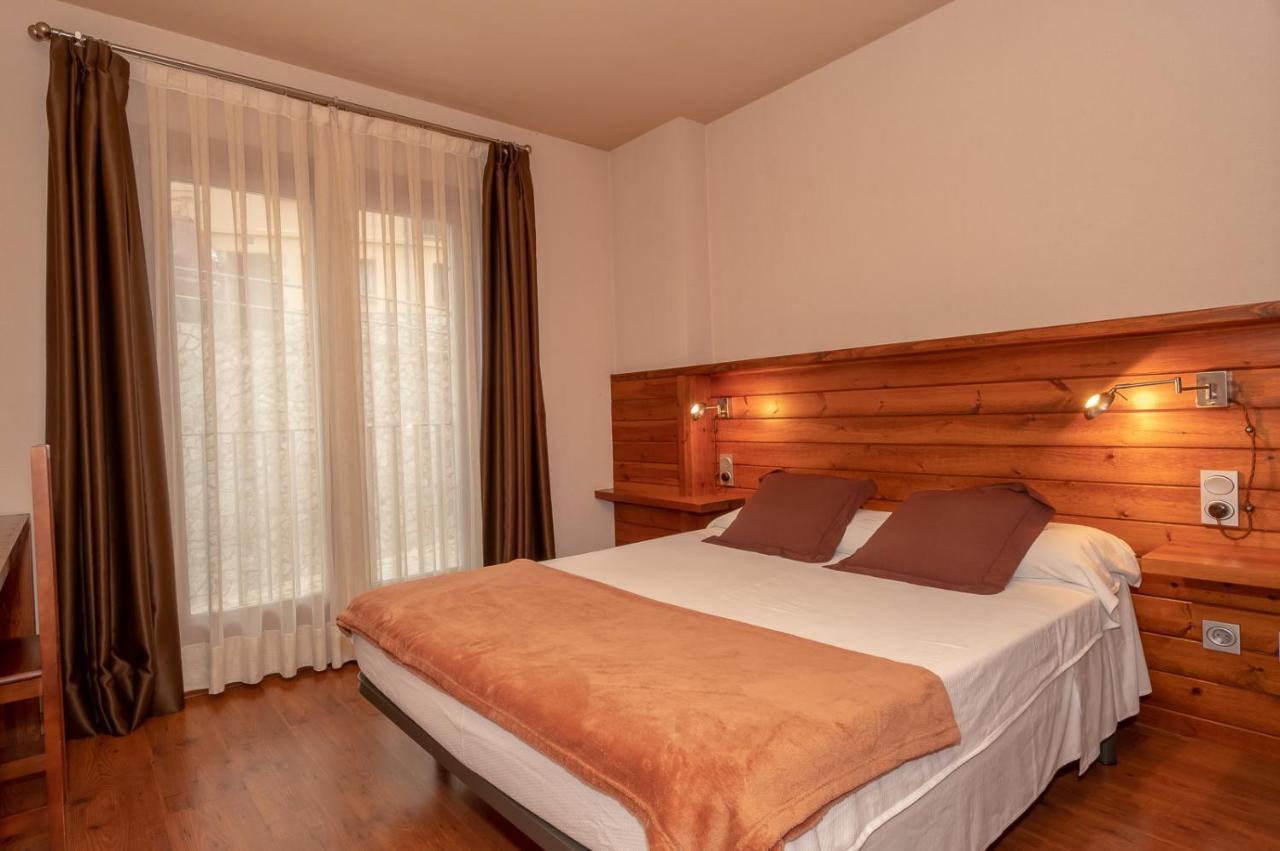 Aparthotel Bellver Белвер де Серданя Екстериор снимка